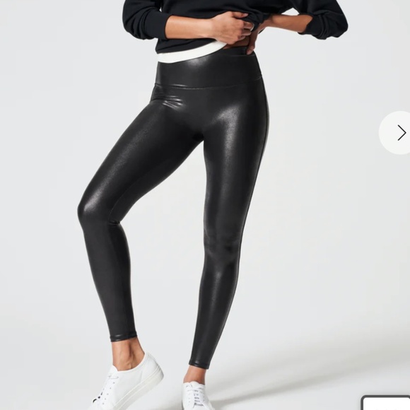 Spanx Stylish Black Faux Leather Leggings NWT - Picture 1 of 6